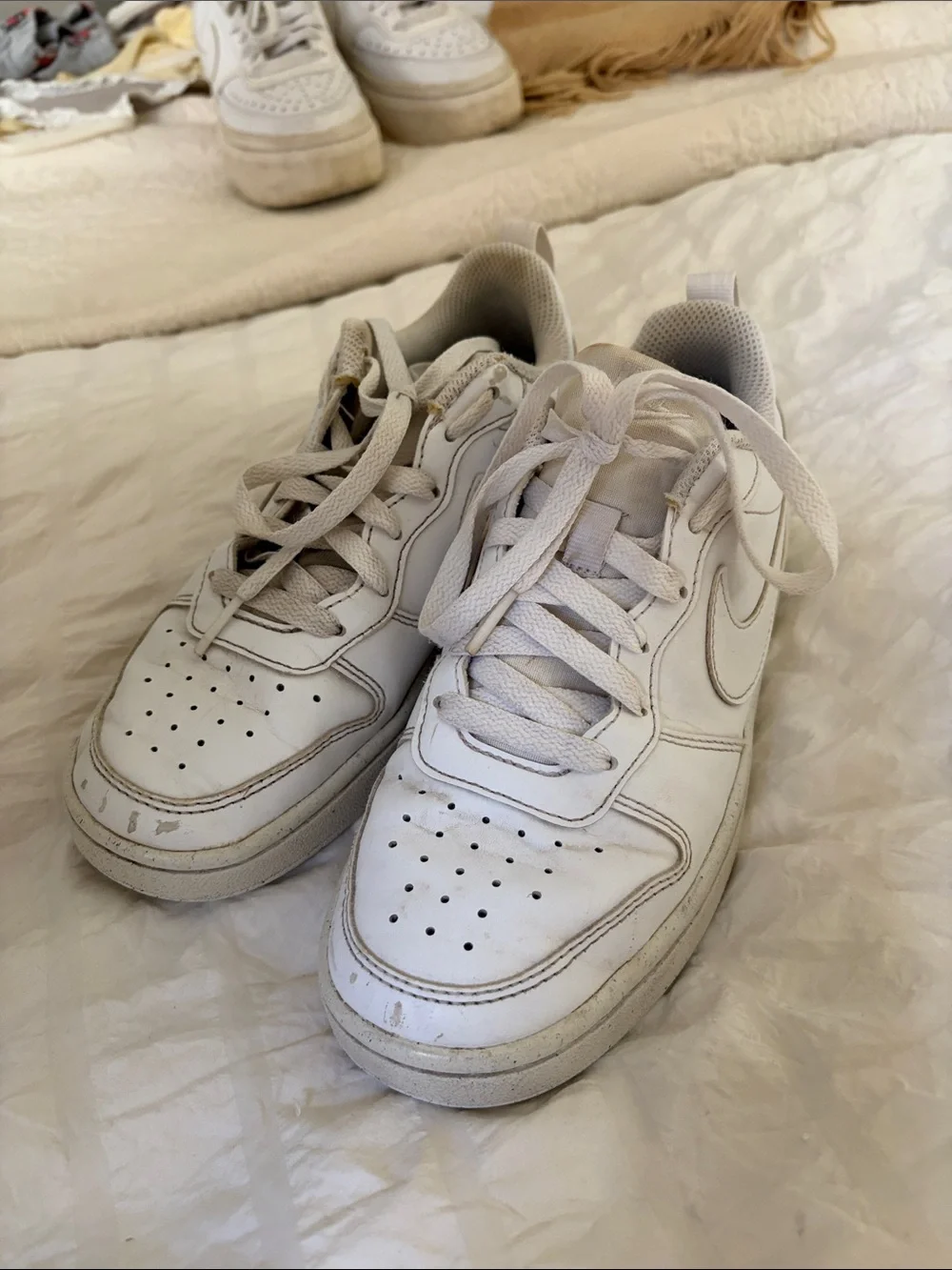 Nike White Low-Top Leather Sneakers Court Visions Youth